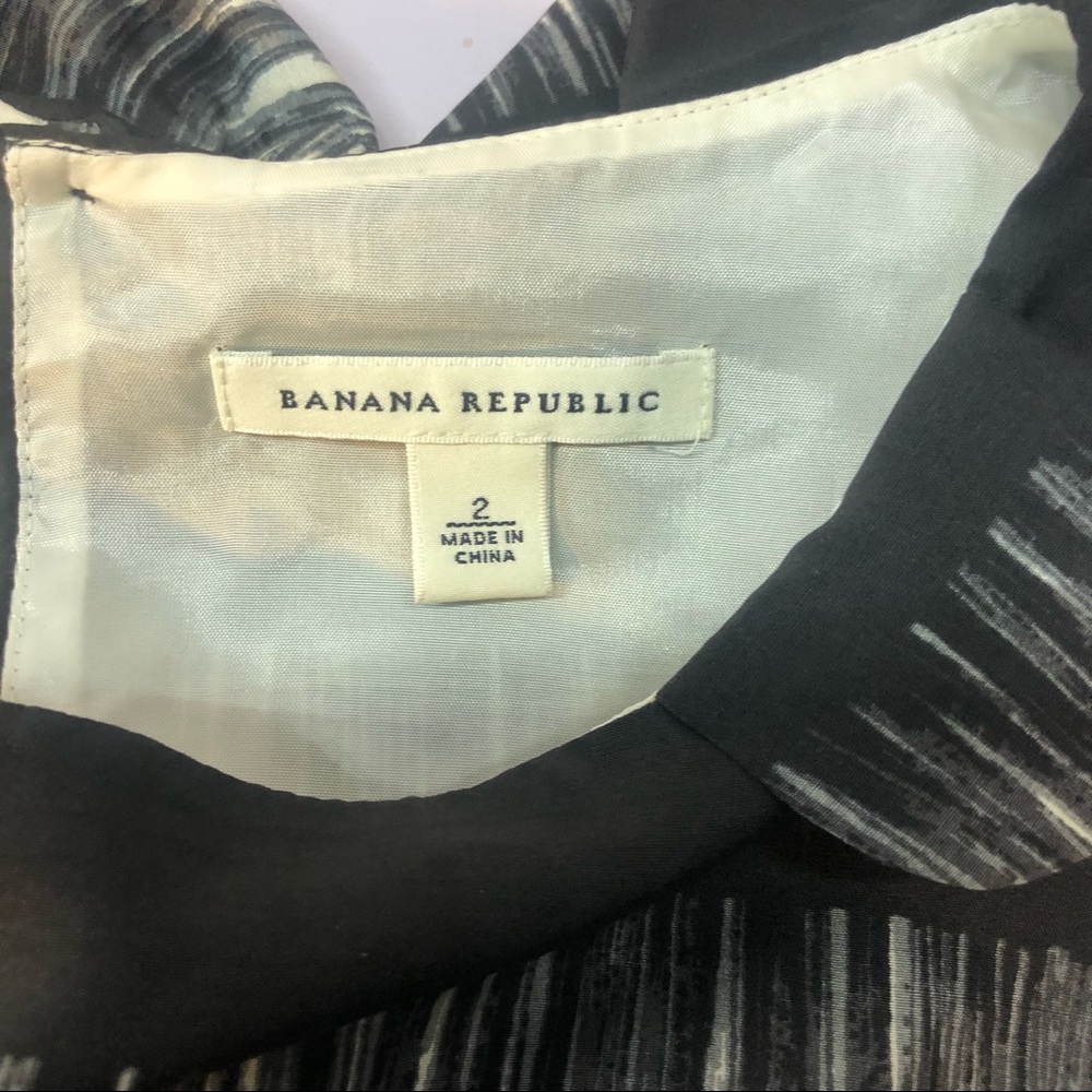 Banana Republic 🅝🅦🅞🅣 Stripe Dress Sleeveless Black-Ivory With Pockets Size 2